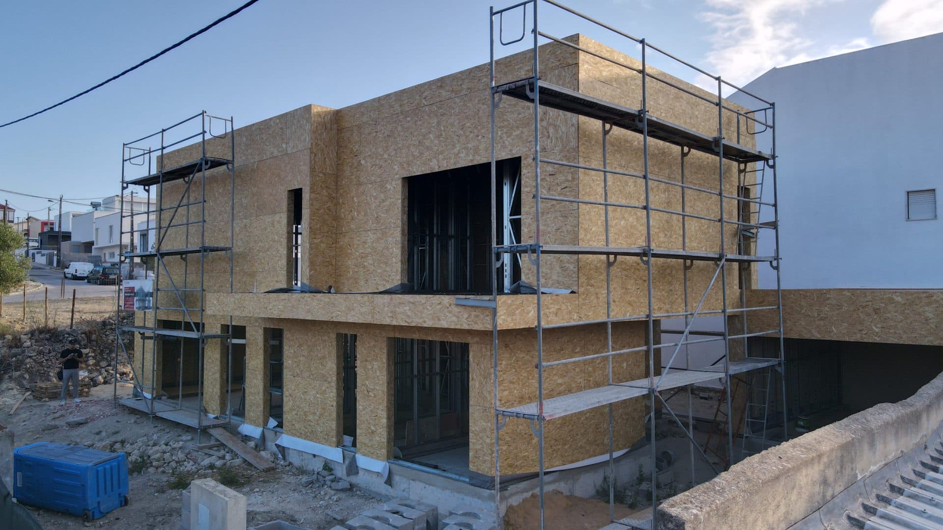 Estrutura LSF lateral direita OSB