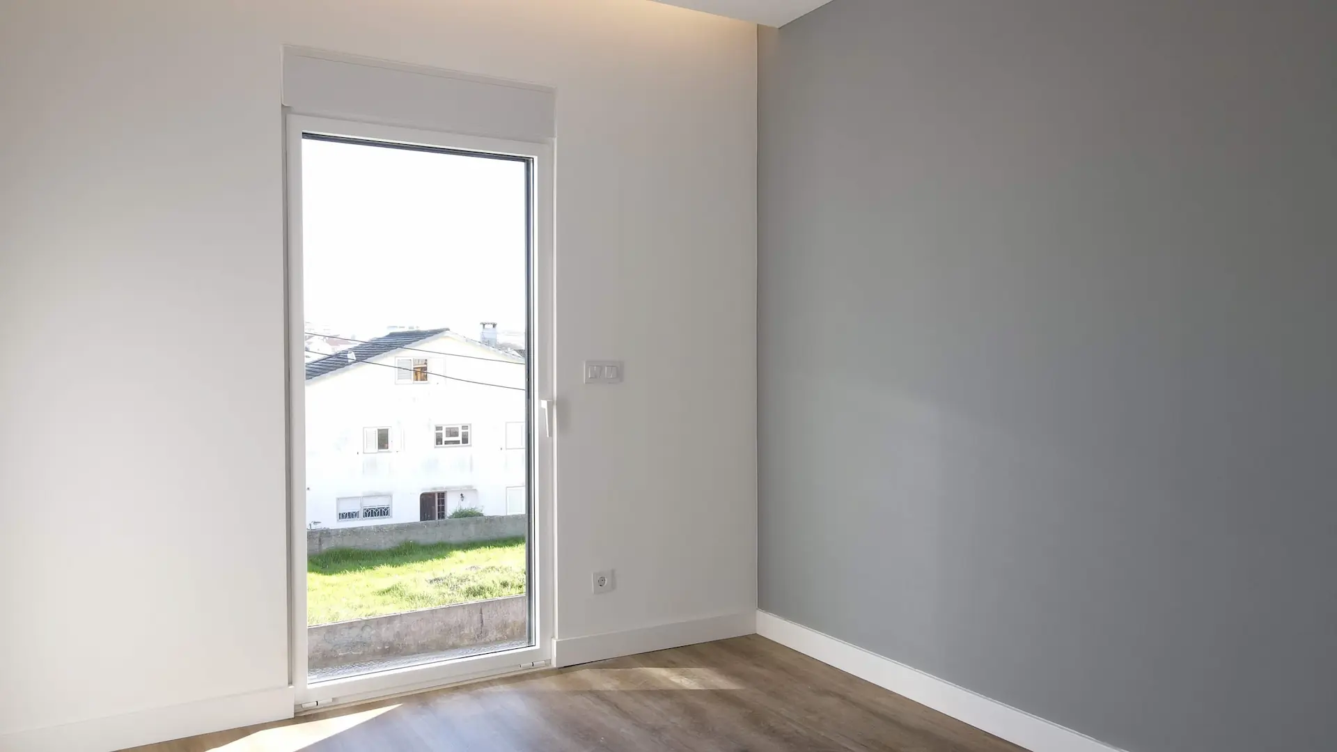 Quarto Moradia Amplo