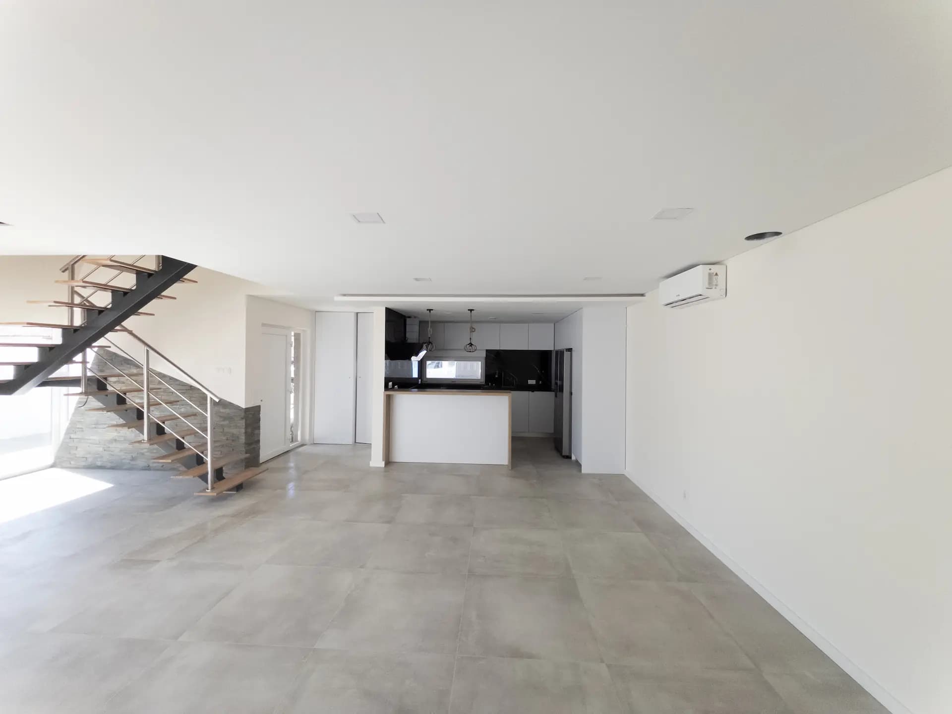 Sala com Vista para Cozinha