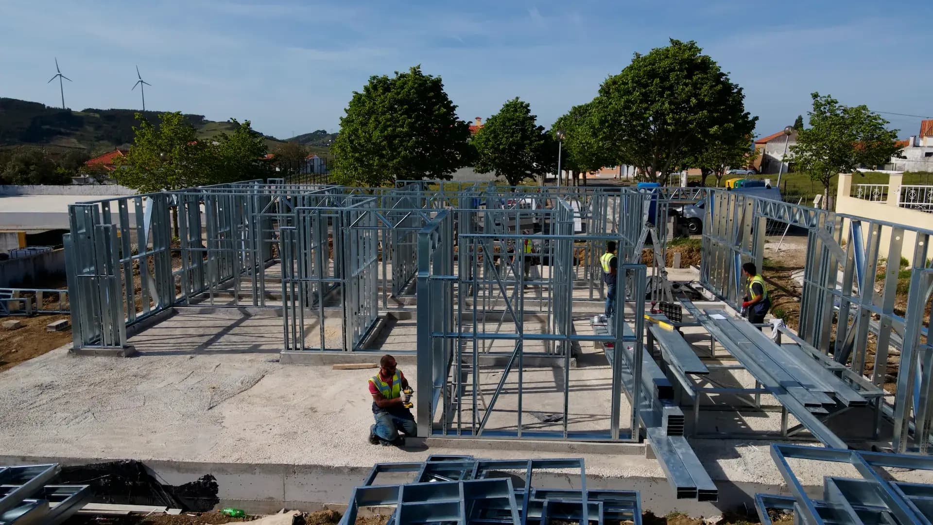 Exterior LSF Trabalhadores