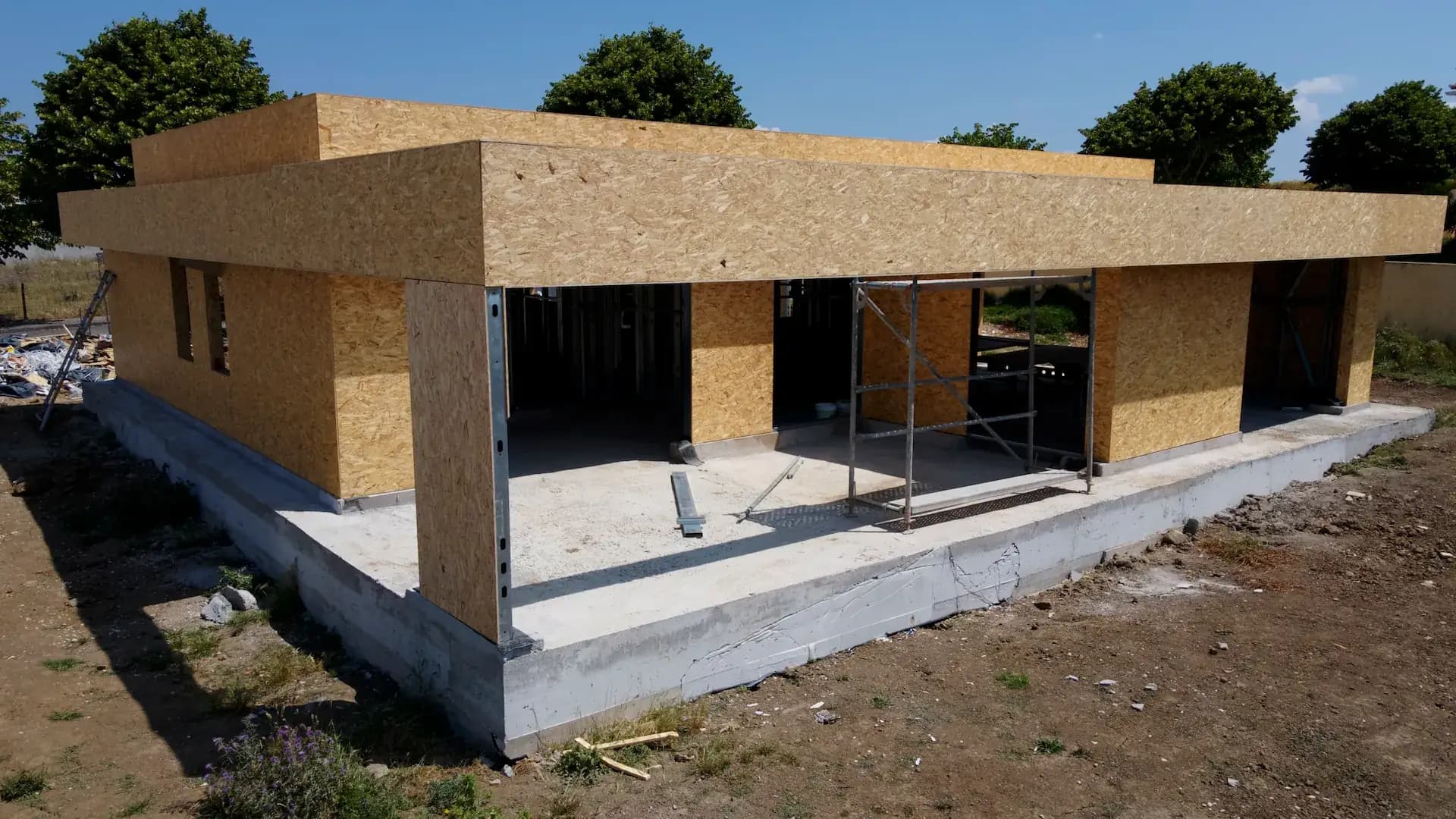 Exterior Obs Lateral